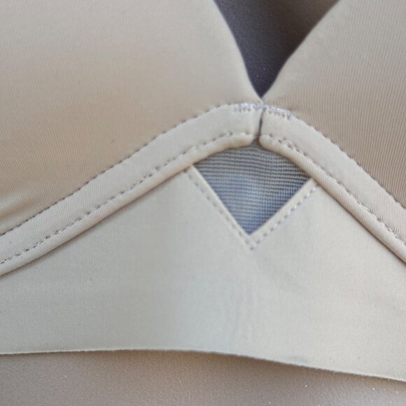 Maidenform Wireless Bra 38D Smartzone Cups Convertible Straps DM2301 Nude Color - Picture 14 of 14